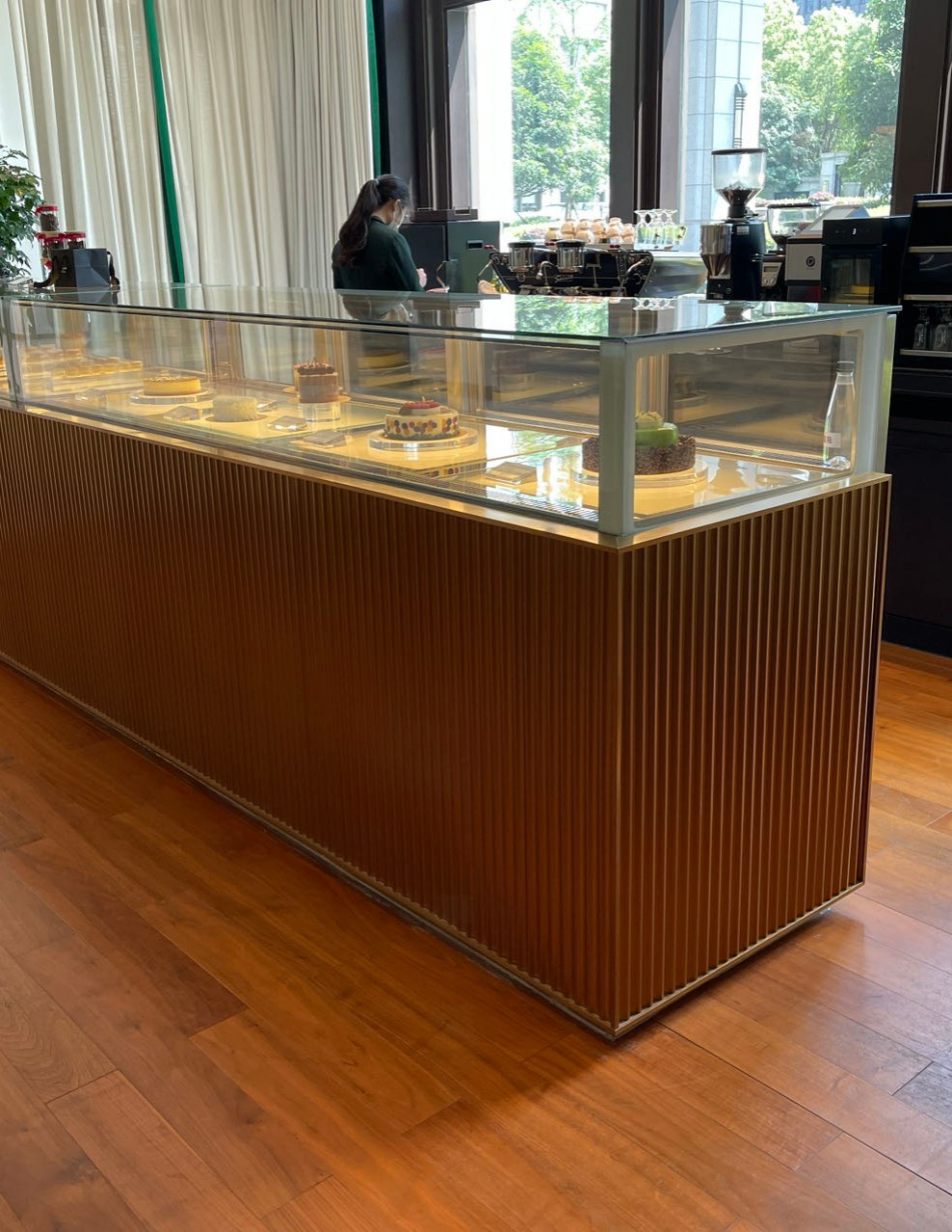 Cake Display Cabinet